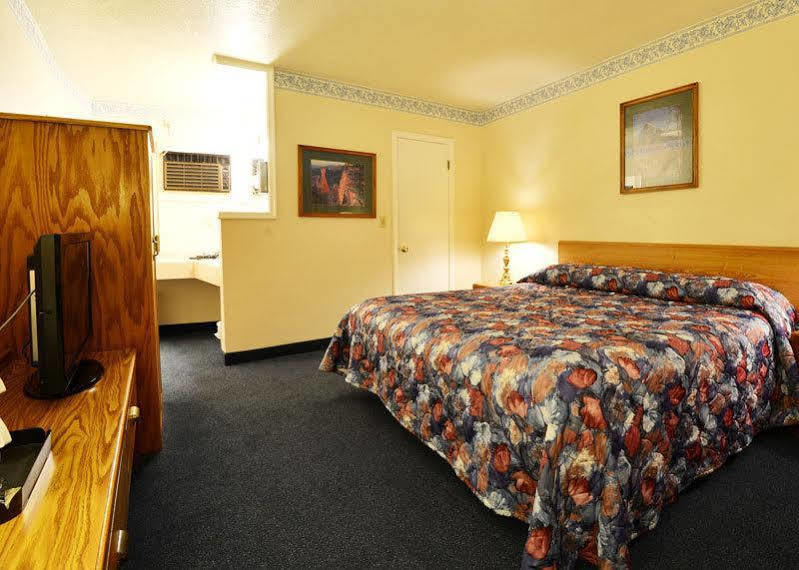 Econo Lodge Panguitch Near Bryce Canyon Kültér fotó